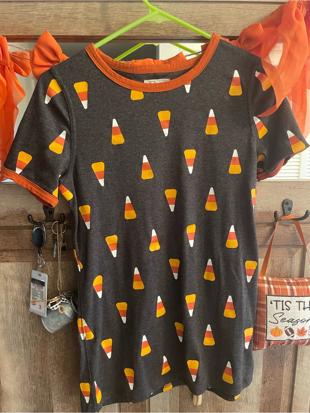 AMPERSAND AVE Halloween shirt small❤️❤️❤️